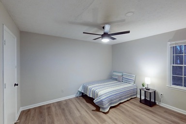 Marietta A bedroom